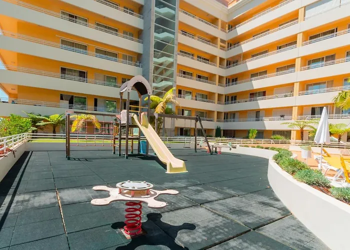 Flh Funchal Green Park Apartment With Pool