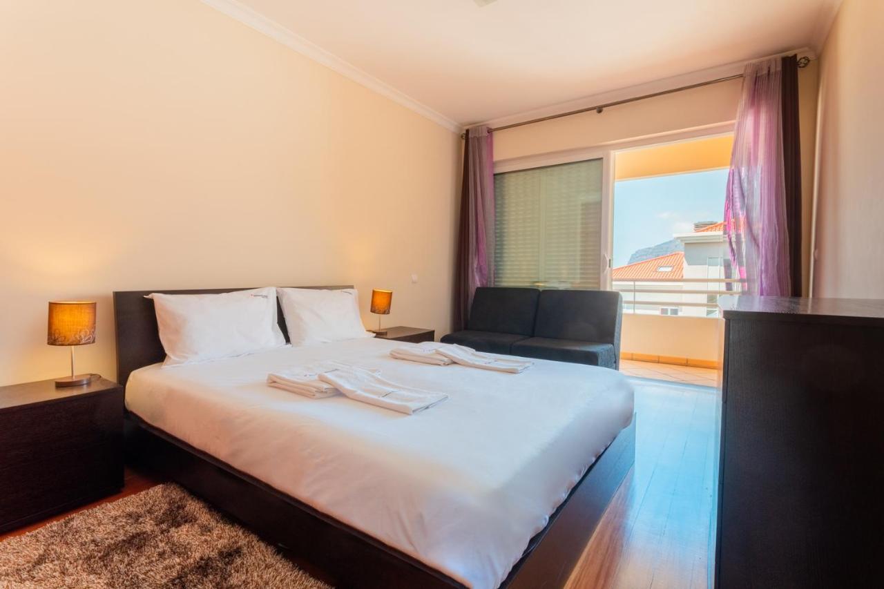 Flh Park With Pool * Funchal (Madeira)